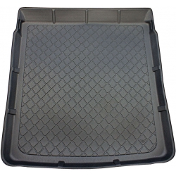 Guminis bagažinės kilimėlis GuardLiner 3D VOLKSWAGEN Passat (B7) Sedan 2010-2014