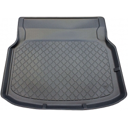 Guminis bagažinės kilimėlis GuardLiner 3D MERCEDES BENZ C-Klasė (C204) Coupe 2011-2015 (Galinės sėdynės nulenkiamos)