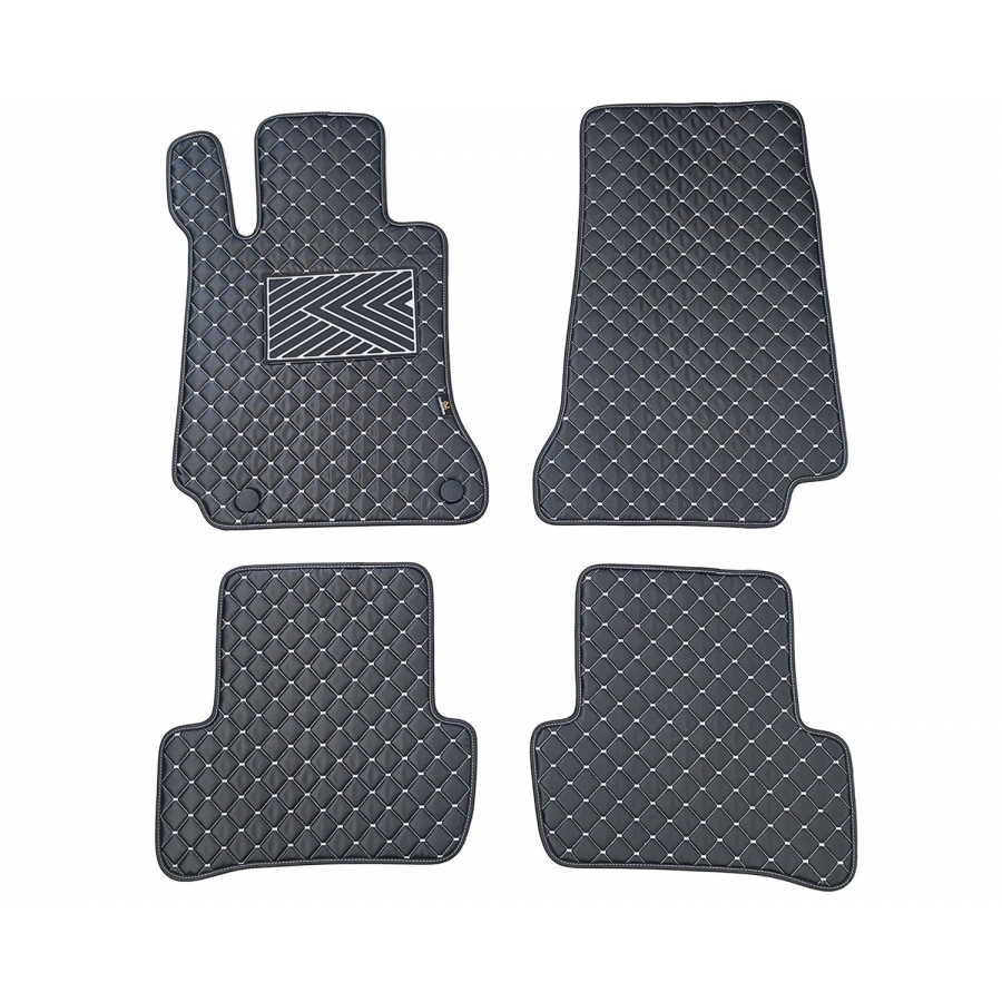 Odiniai kilimėliai QuiltyMats MERCEDES-BENZ C-Klasė W205 2014-2021 (Juodos spalvos - Pilkais dygsnia